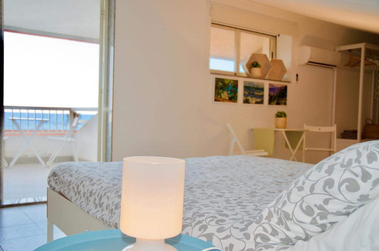 Beachfront Rooms مارينا دي راغوزا المظهر الخارجي الصورة