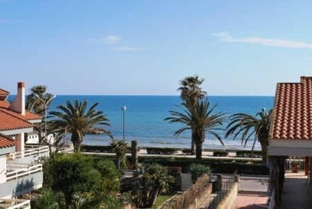 Beachfront Rooms مارينا دي راغوزا المظهر الخارجي الصورة