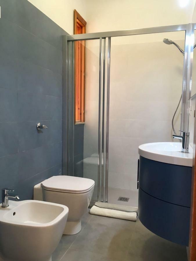 Beachfront Rooms مارينا دي راغوزا المظهر الخارجي الصورة